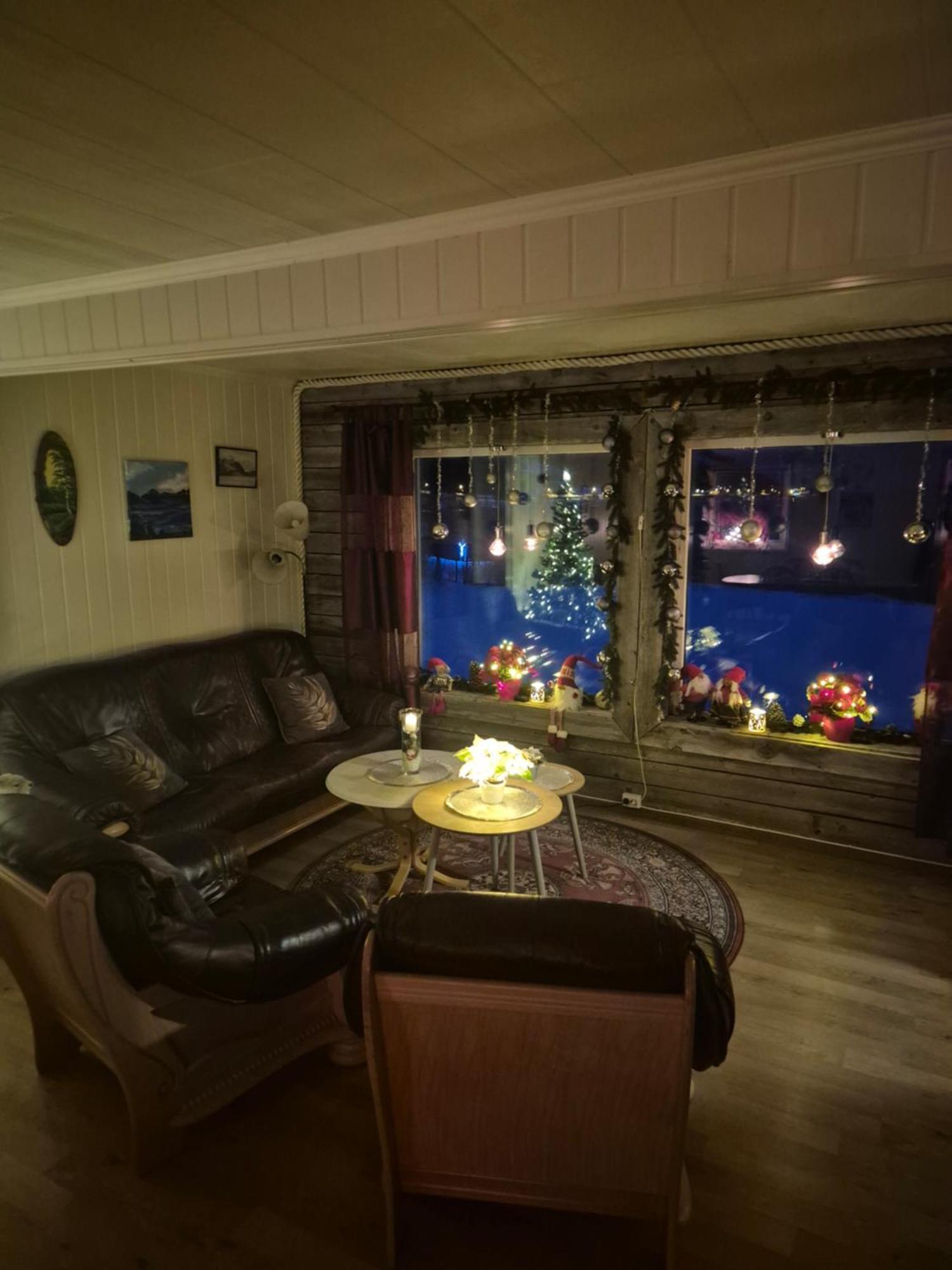 Utsikten Feriehus I Bakkeby Buitenkant foto