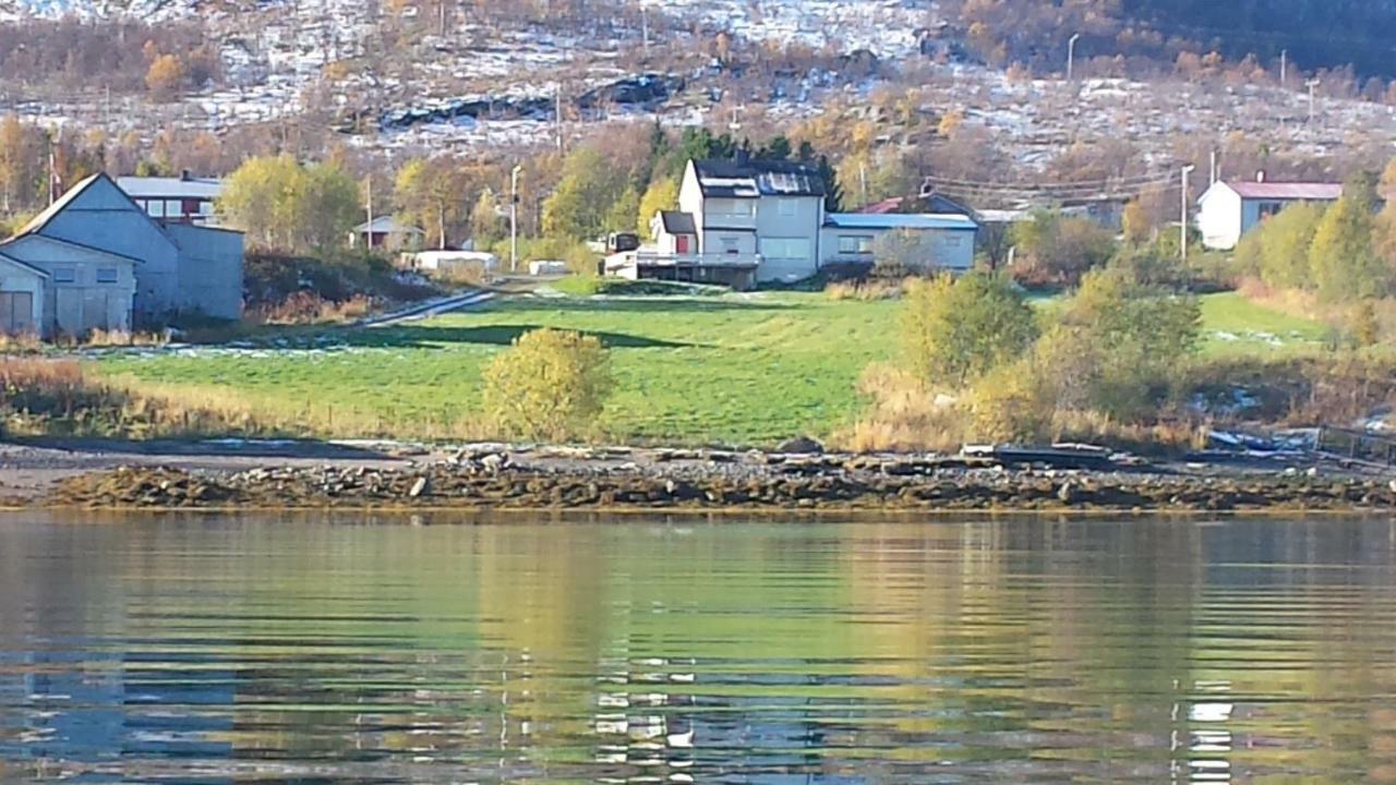 Utsikten Feriehus I Bakkeby Buitenkant foto